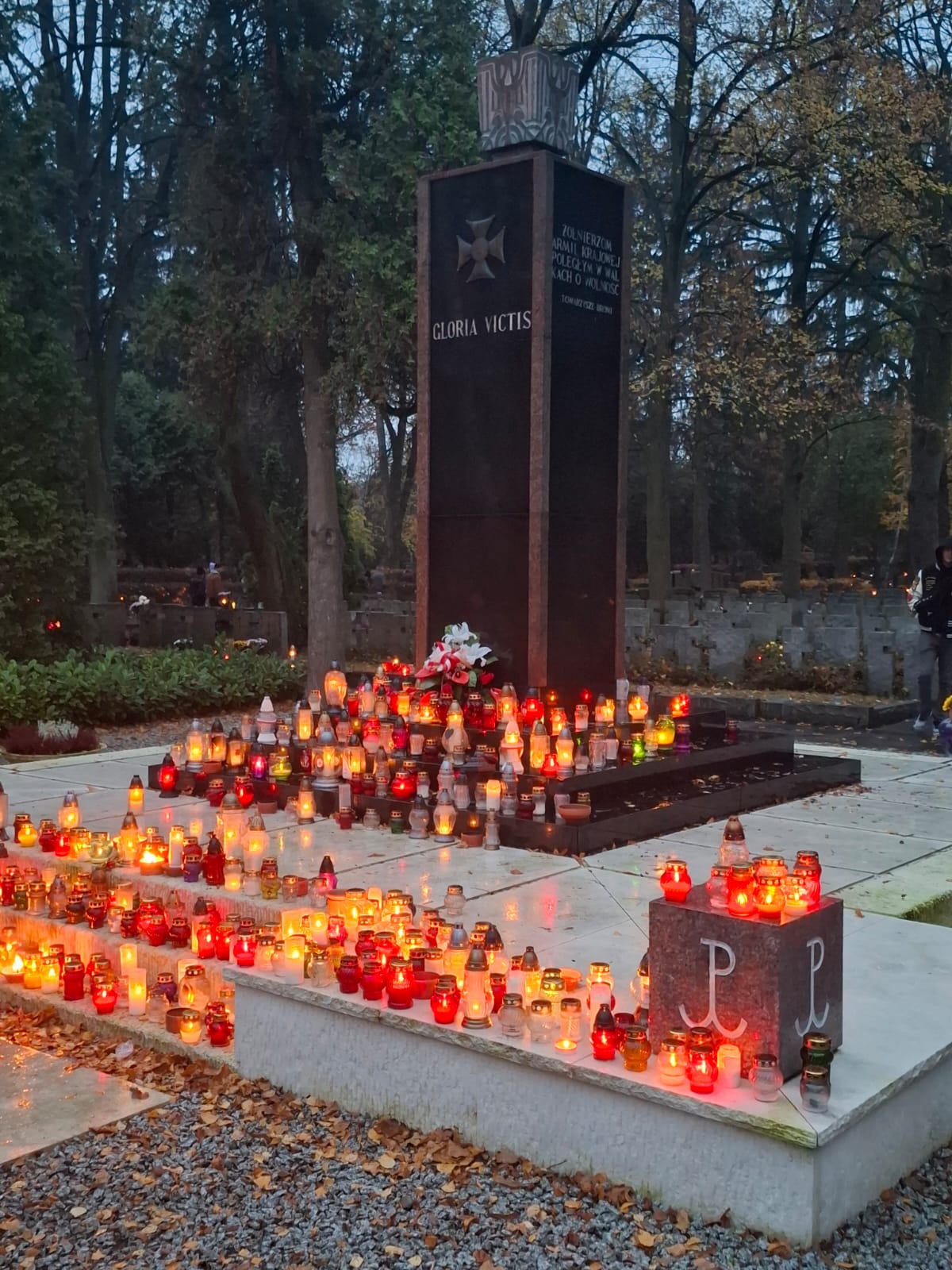 Mar de velas en Polonia